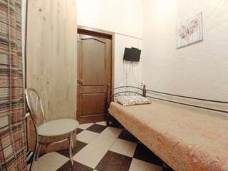 Отель Mini hotel Non-Stop Киев Стандартный двухместный номер с 2 отдельными кроватями-21