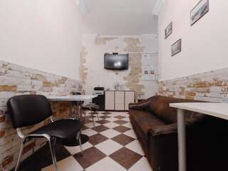 Отель Mini hotel Non-Stop Киев Стандартный двухместный номер с 2 отдельными кроватями-24